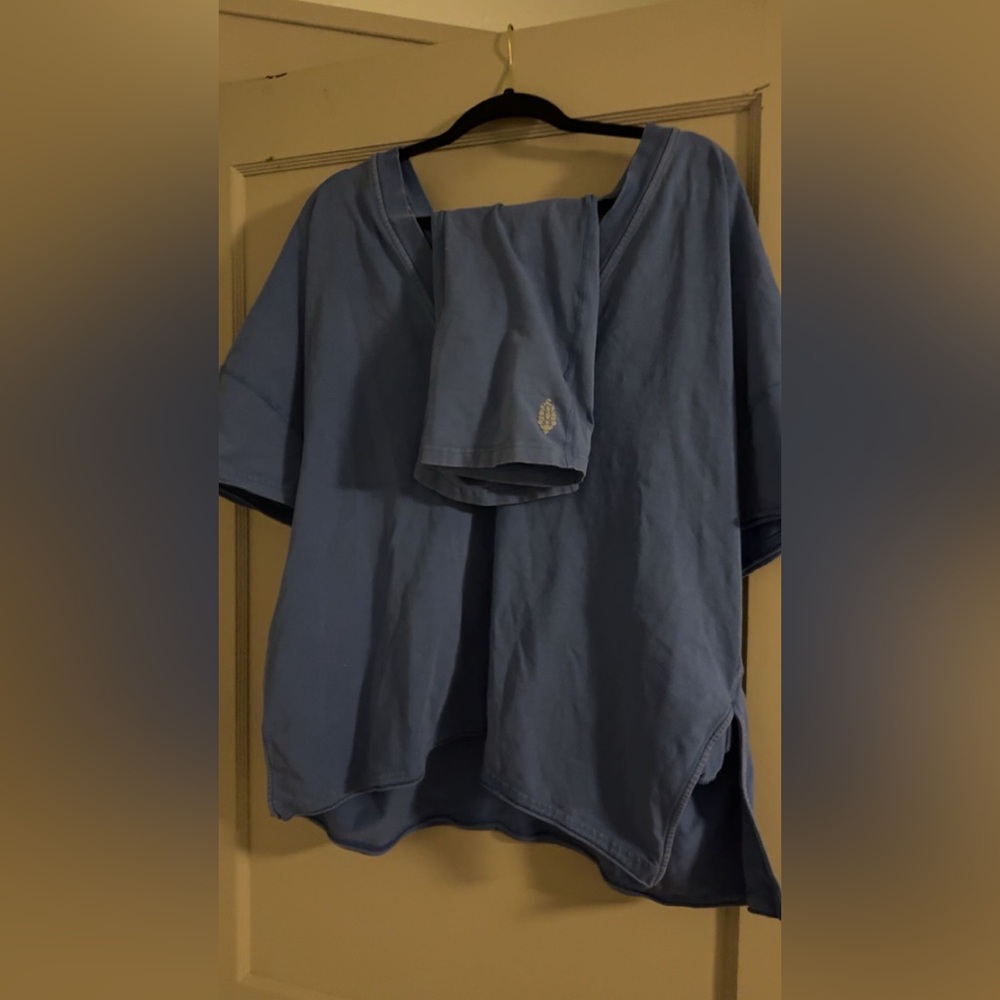 Blue V-Neck Short Sleeve Shirt